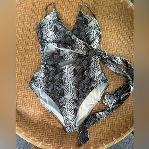 Snake print wrap one piece swim
